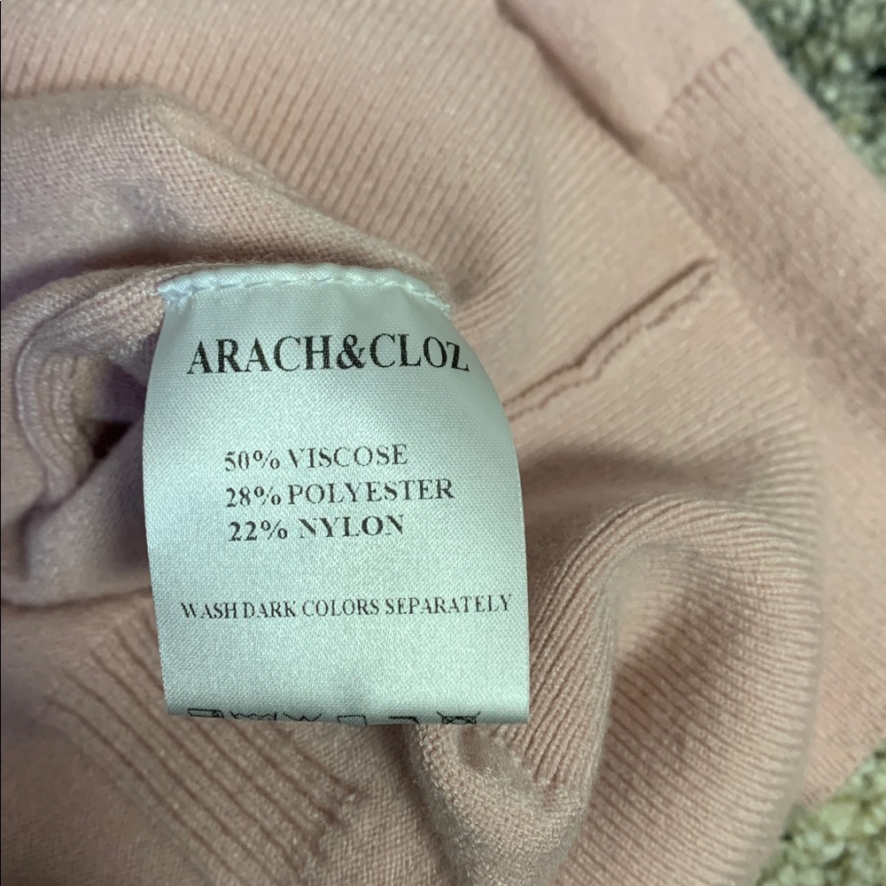 Pink sweater - Picture 6 of 6